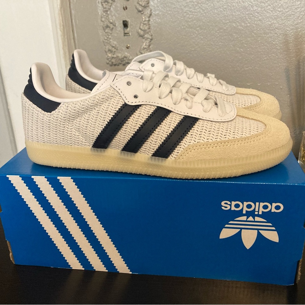 Adidas Samba OG sneakers 5 1/2  (JH5633)